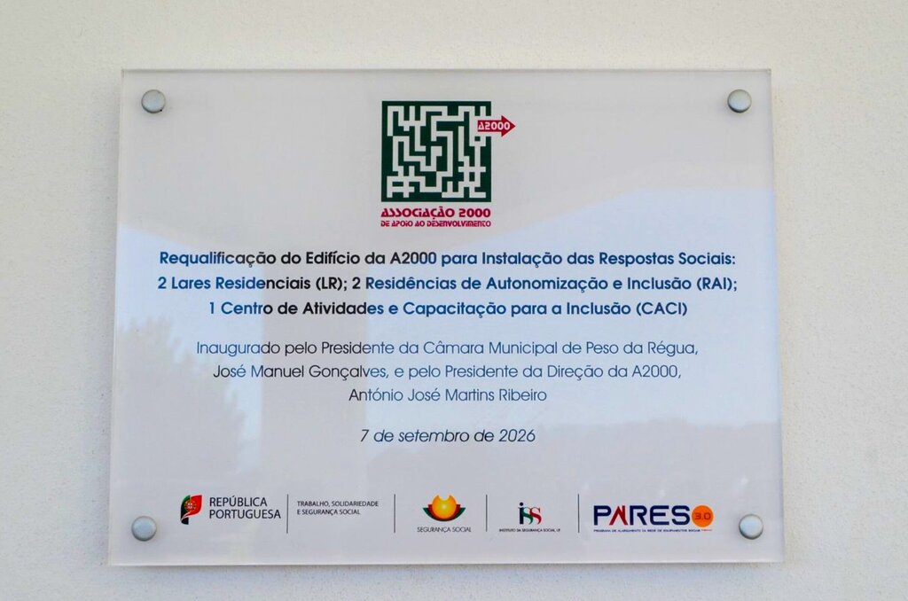Placa a inauguração