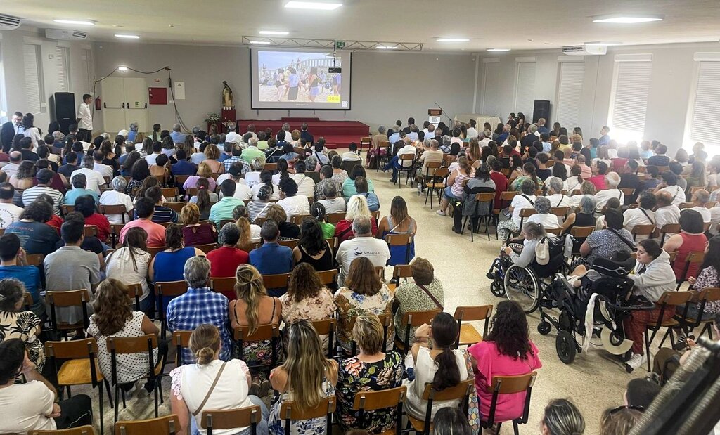 Sala onde decorreu o evento de aniversário e inauguração de equipamentos  respostas sociais novas