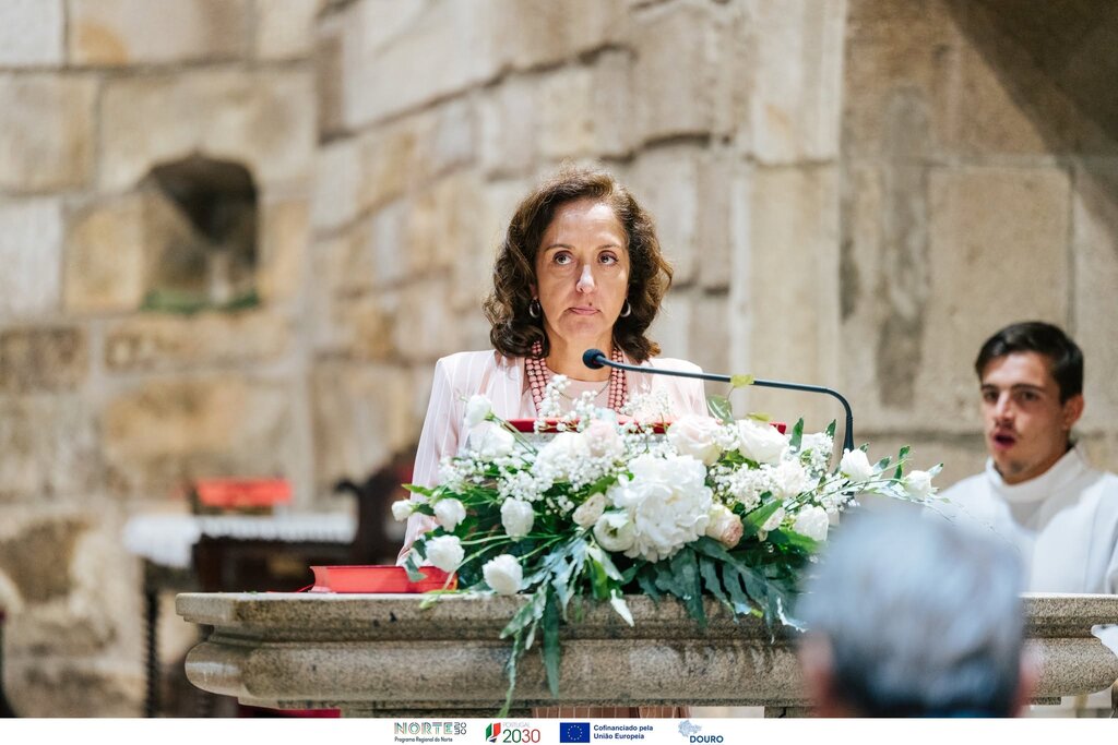 Vereadora Rita Meireles a ler na missa